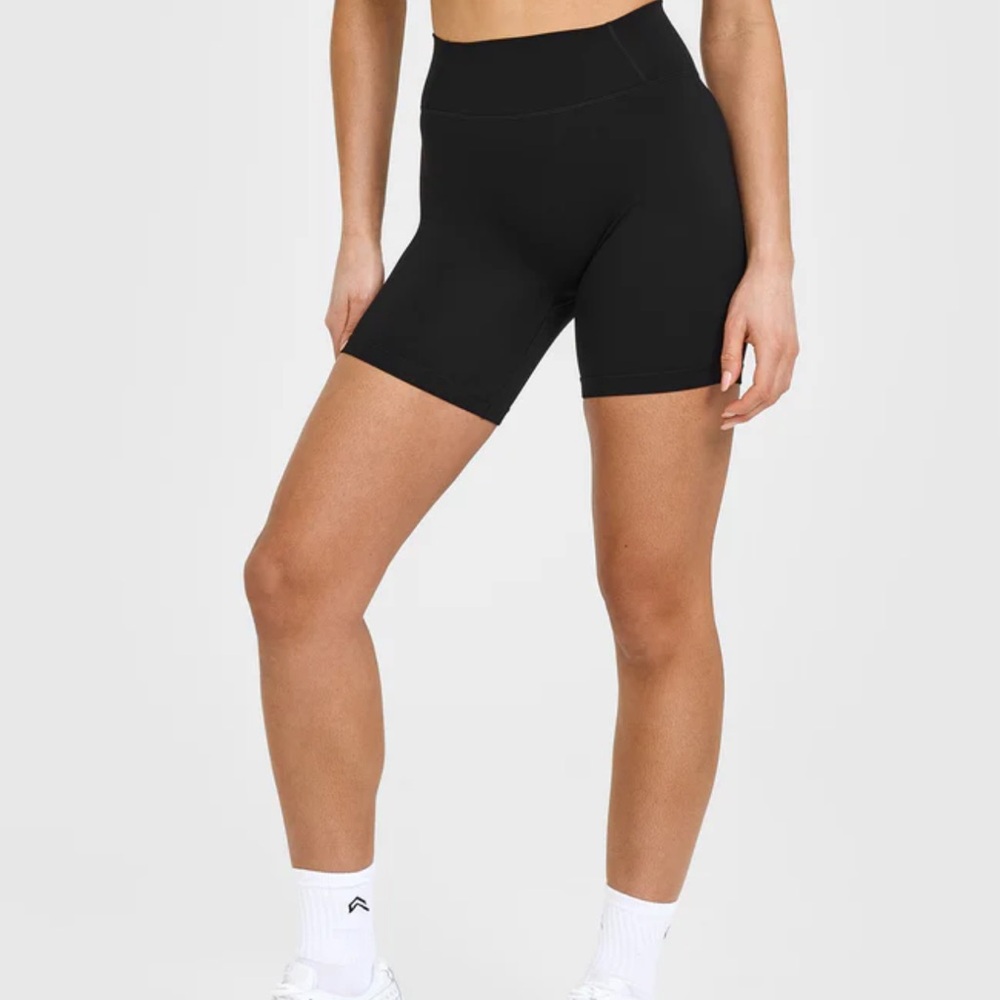 Oneractive Women's Black Timeless High-Waisted Shorts